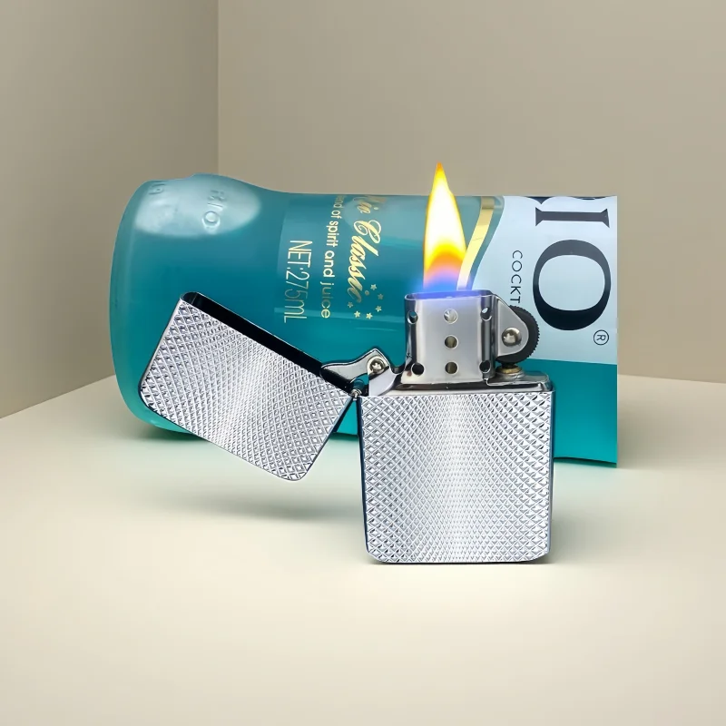 ZORRO fuel lighter, exquisite texture, retro grinding wheel ignition, personalized men's cigarette lighter