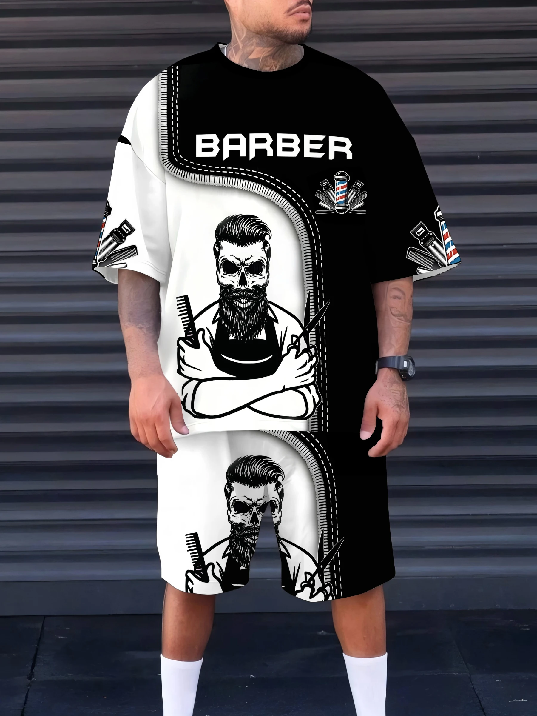 

Летний повседневный и модный легкий и дышащий мужской костюм из полиэфирного волокна с 3D-принтом, подходящий для выхода.