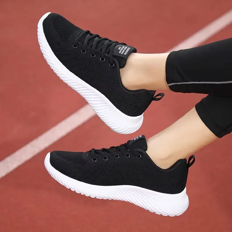 Women's Comfortable  Shock-absorbing Design Running Shoes Lightweight Eye-catching Breathable Trendy Grid Anti Slip Casual Shoes