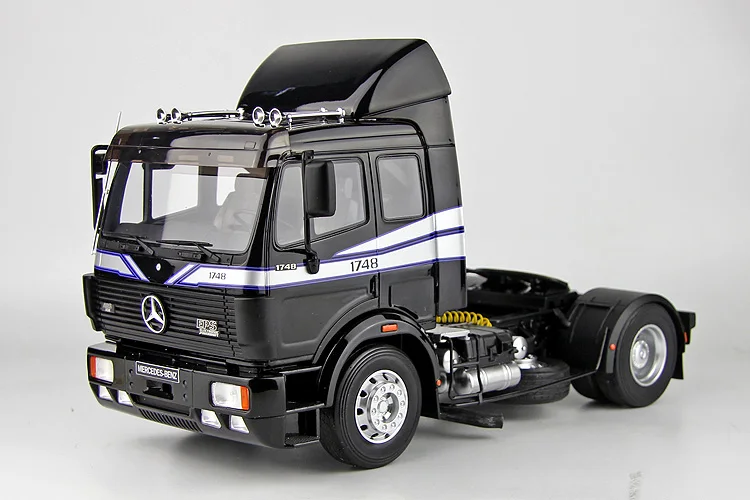

OTTO 1:18 SK1748 1990 Truck Tractor Simulation Limited Edition Resin Metal Static Car Model Toy Gift