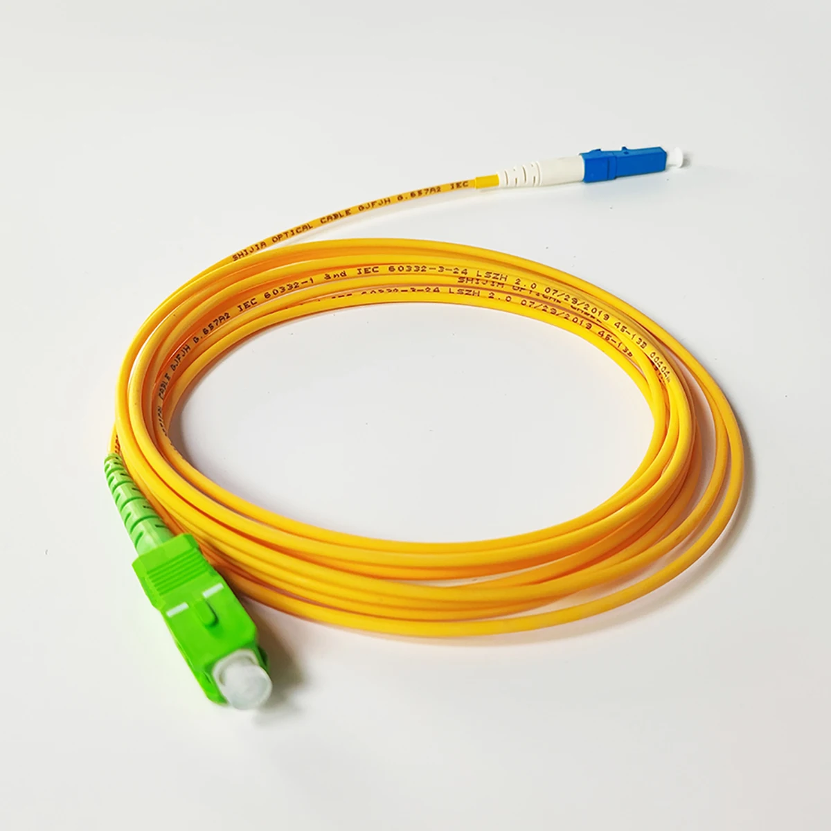 Cable de conexión de Fibra óptica SC/APC a LC/UPC, modo único, núcleo simple, diámetro de 2,0mm, SC-LC, 3M