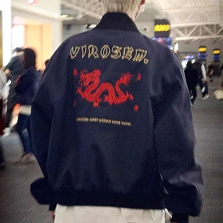 سترة طيار أمريكية بنمط التنين لعام 2025، تصميم عصري للجنسين، سترة بيسبول فضفاضة، ملابس خارجية للشباب، أنيقة ومقاومة للرياح بأ... #2