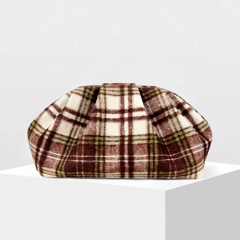 Autumn/winter Wool Check Pattern Fabric with Creases and Knots Women's Soft Checkered Wool Cloud Clutch Bag Daily Use