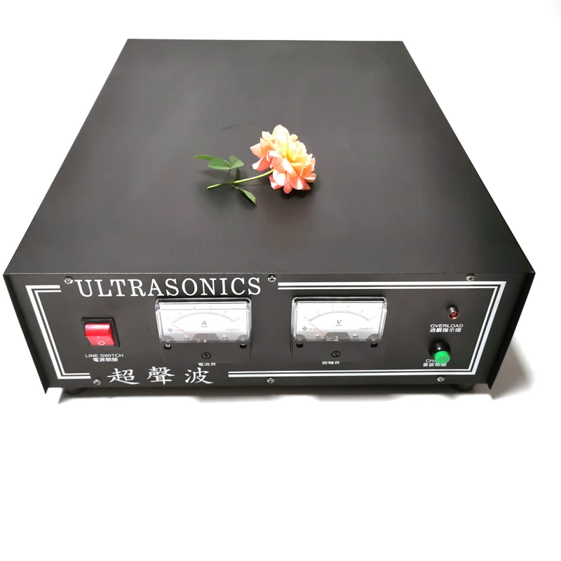 

15KHZ 2600W Analog Ultrasonic Welding Generator With Transducer For Welding Paper Cups