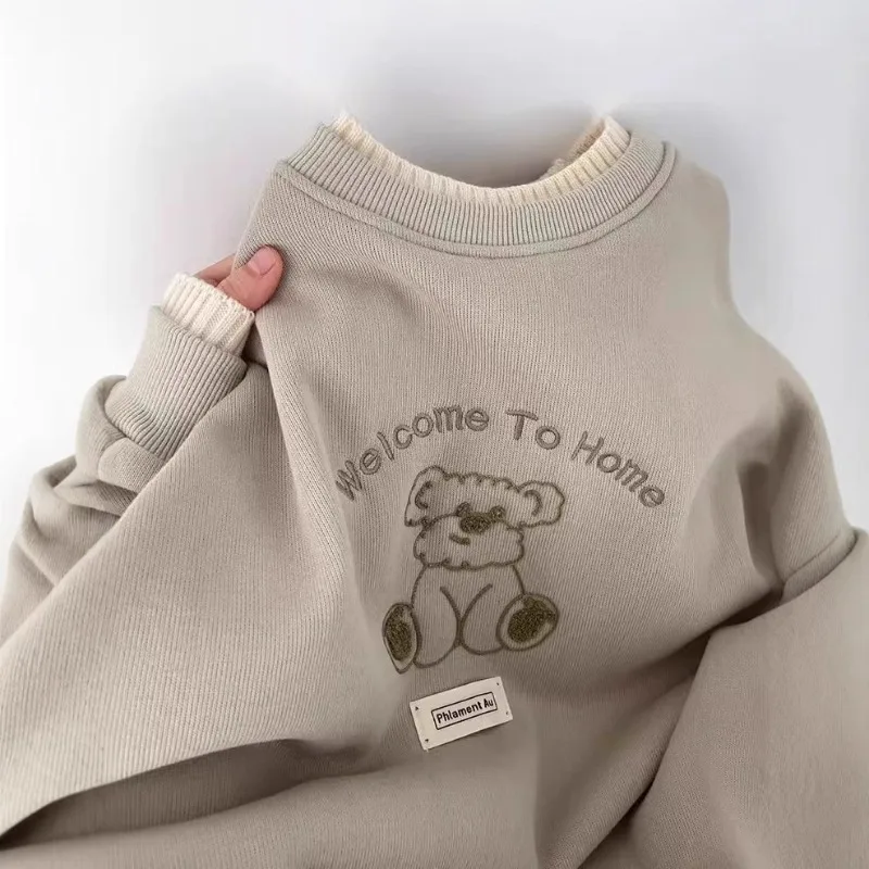 

Женская толстовка с вышивкой в японском стиле под медведя; новинка осенне-зимнего сезона; популярная укороченная модель с утолщением