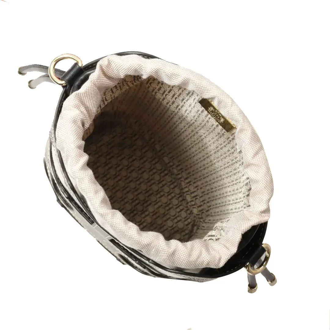 CH New Daily Commuting Ladies Handbag Fashion Hollow Design Ladies Crossbody Bag Simple Versatile Style Ladies Shoulder Bag image 5
