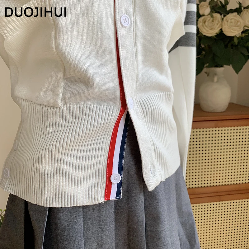 DUIJIHUI stile Preppy Cardigan femminile lavorato a maglia con scollo a v di base autunno classico a righe moda contrasto colore semplice Cardigan