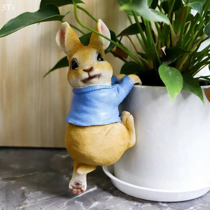 Divertente statua di coniglio adorabile scultura di coniglietto figurine di animali in resina ornamento decorativo per albero da giardino, patio, cortile