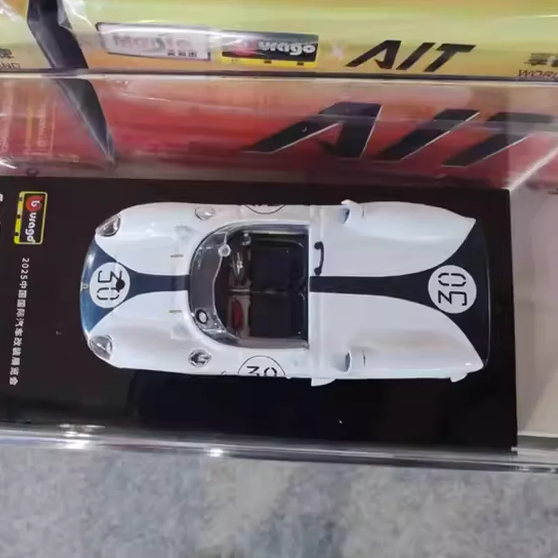 جديد في المخزون 1:43 Bburago 330 P 12h Sebring 1965 No.30 نموذج سيارة سباق محدود 399 سبيكة مصغرة دييكاست الحلي لعبة مخصصة