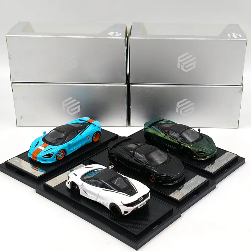 FG 1:64 مقياس 750S سبيكة معدنية نموذج سيارة مجموعة ثابتة مزينة هدايا العيد اللعب تذكارية Gif