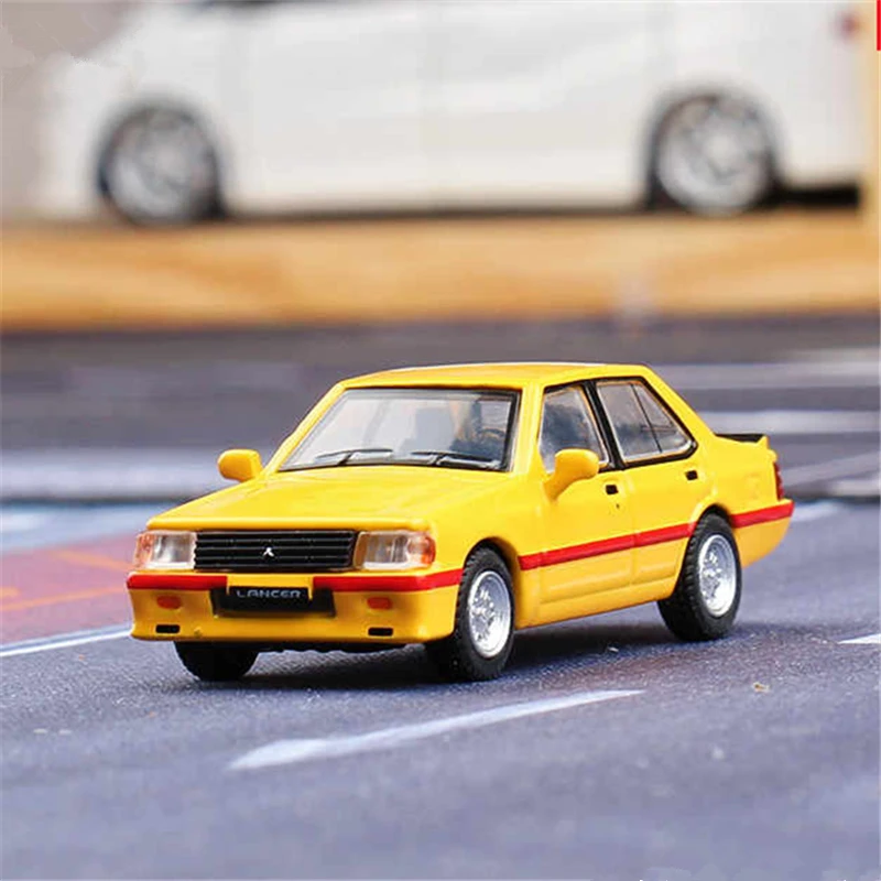 

Модель спортивного автомобиля Mitsubishis Lancer EX 1/64 из сплава, модель литой металлической гоночной машины, модель миниатюрной игрушки в масштабе