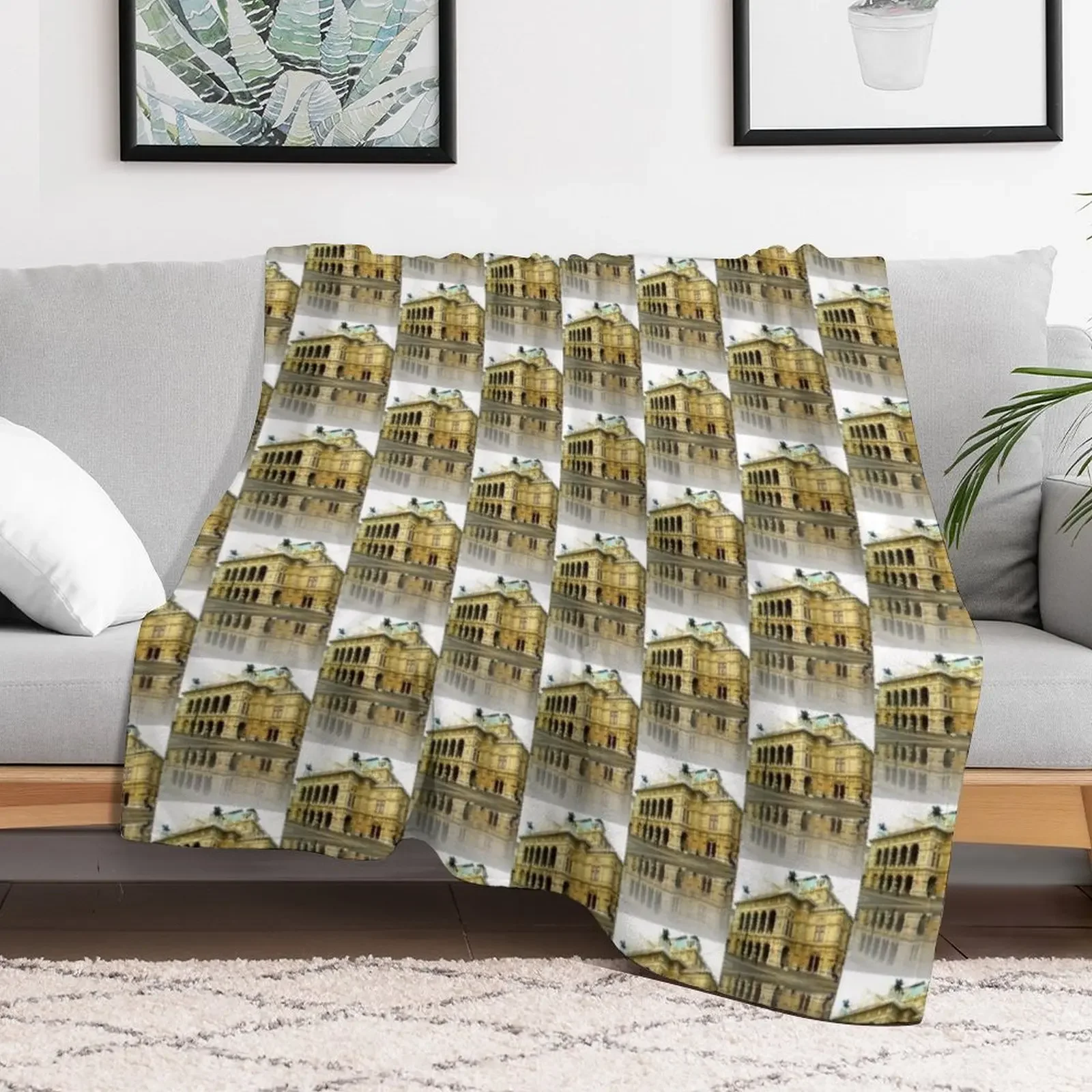 Vienna State Opera Throw Blanket Soft Comfort Blanket for Reading Watching TV