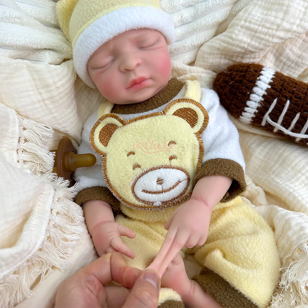 44cm Can Use Pacifiers Asleep Girl Full Soft Silicone Reborn Baby Doll Lifelike Parenting Prep Doll for Expectant Couples Gift