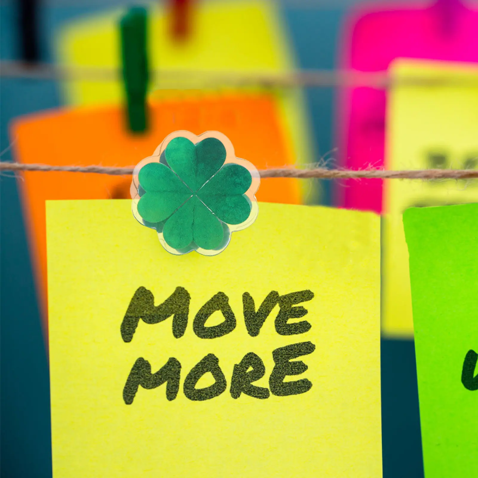 25Pcs Four-Leaf Clover Binder Clips St Patrick's Day Acrylic Paper Clips for Document Sorting Party Decorations Planner Fun