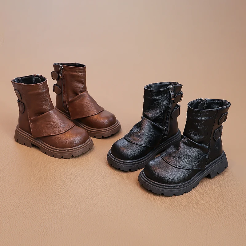 

Girls' Fashion Non-slip Casual Small Leather Shoes in Autumn and Winter New Trend Children Retro Buckle Design Short Boots.