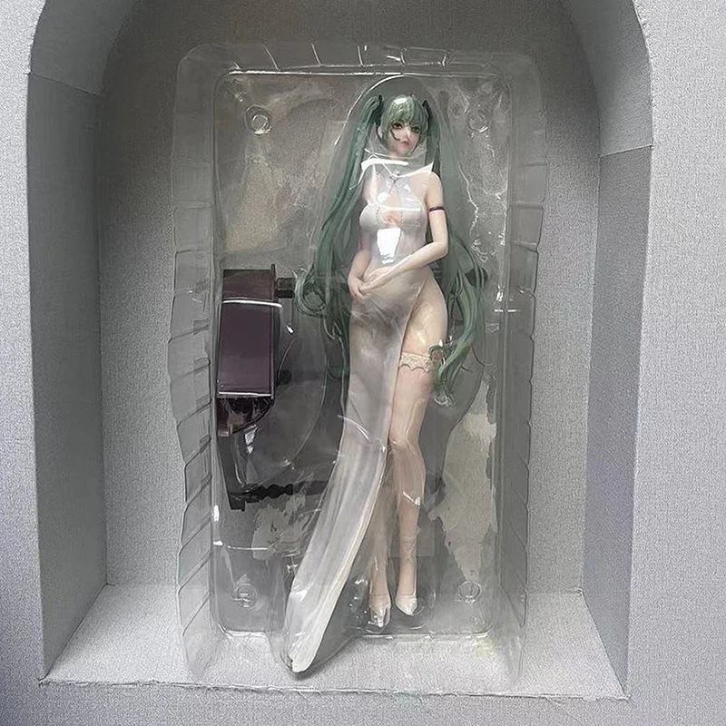 statuetta-hatsune-principessa-dai-capelli-verdi-42cm-in-pvc-scena-con-scala-ornamento-da-scrivania-replica-da-collezione-spedizione-entro-48-ore