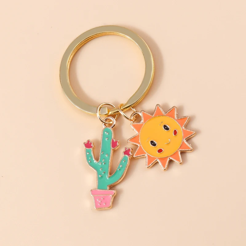 Cute Keychain Bee Honeycomb Flower Key Ring Garden Key Chains Souvenir Gift for Women Men Handbag Pendants Keychains Accessories