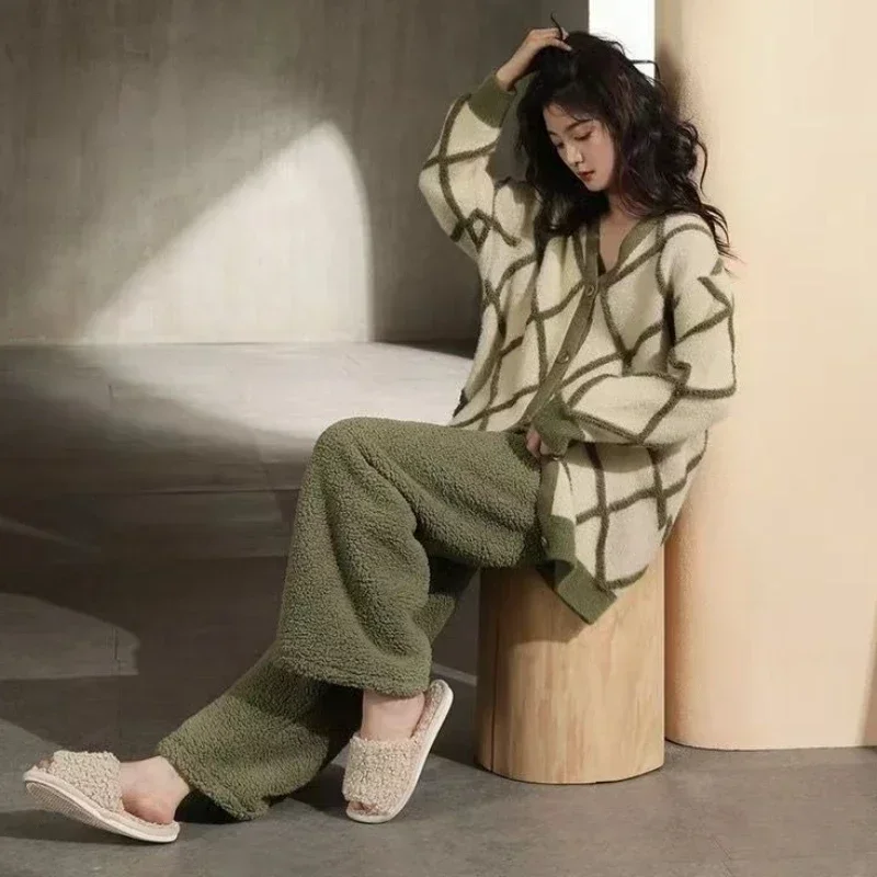 Winter Lazy Wind Coral Fleece Pajamas Women Plaid Homewear Cardigan Pile Thicken Loungewear Suit Loose V-neck Female Sleepwear