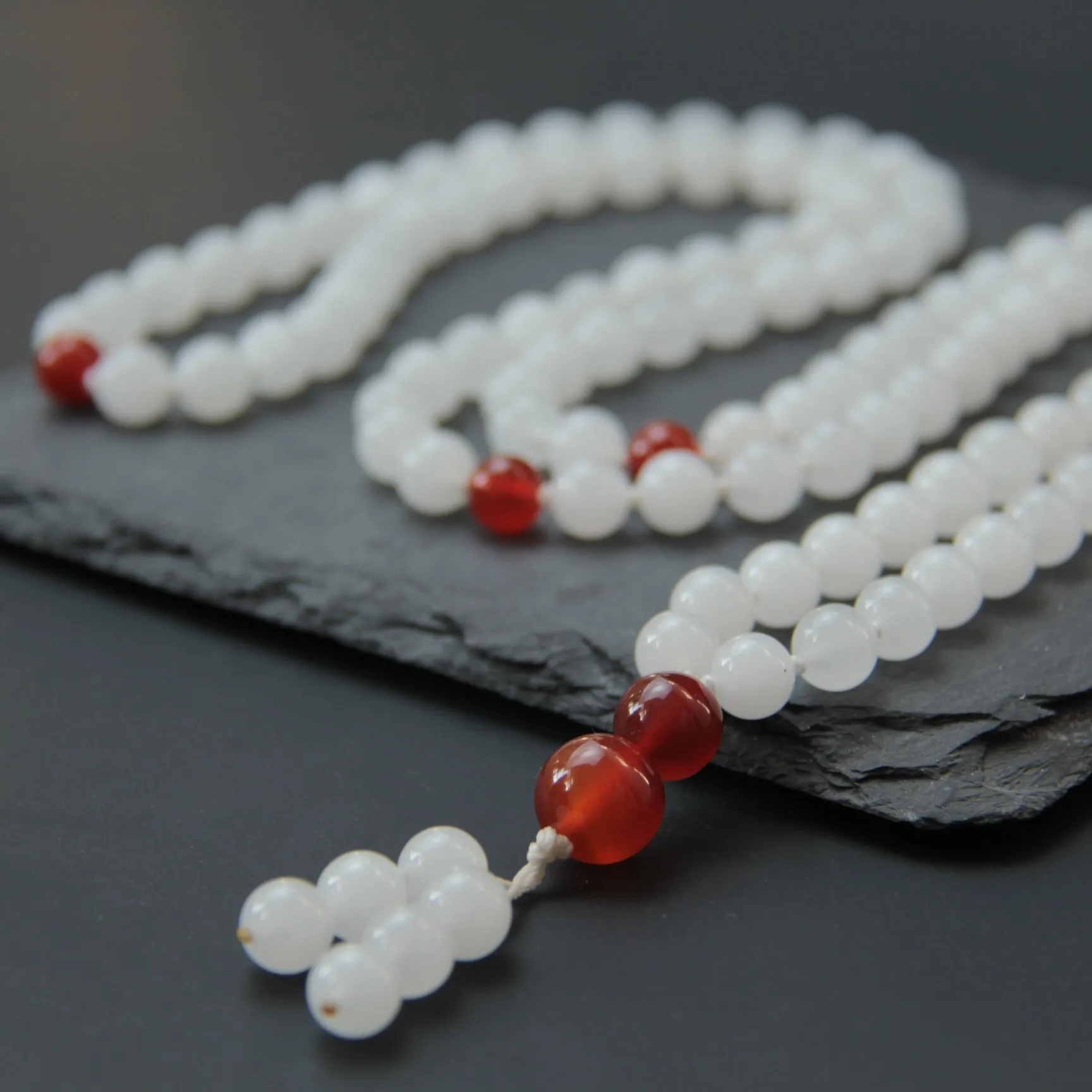 

Hot Selling Genuine Natural Gold Silk Jade Beads Chain Shangxin White-Beads With Red Agate JADE-Handring FINE Jewelry