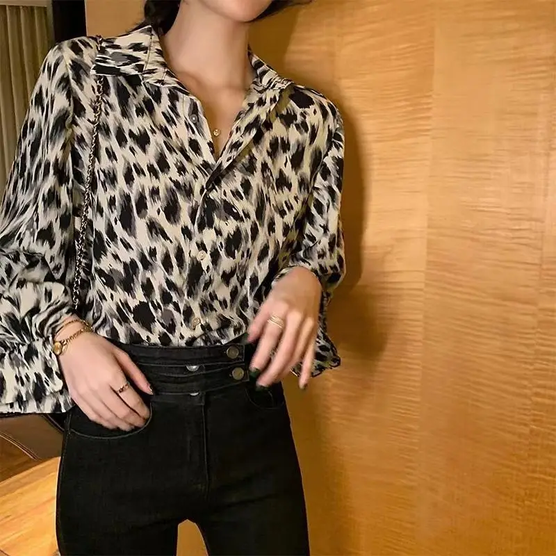 Women Trendy Vintage Leopard Print Streetwear Y2K Button Shirts Casual Chic Design Chiffon Blouses Female Long Sleeve Loose Tops