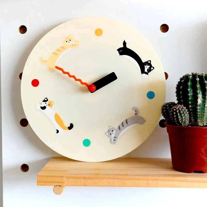 Cartoon Cat Clock Acrylic Pet Shop Cat Coffee Table Clock Study Living Room Mute Wall Hanging Clock Decorative Quartz Watch