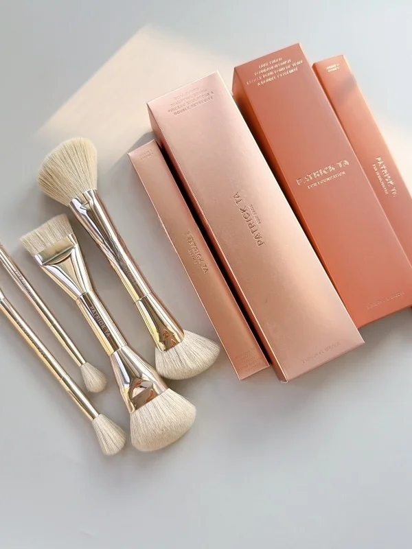 Patrick Ta Sculpting Double-Ended Makeup Brush Foundation Highlighter Nose Shadow Cheekbone Bronzer Brush with Original Box