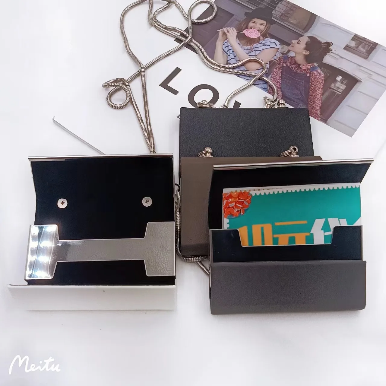 Mini Crossbody Metal Silver Edge Card Bag for Women Fashion Metal Chain Small Square Bag Designer Shoulder Bag Accessories