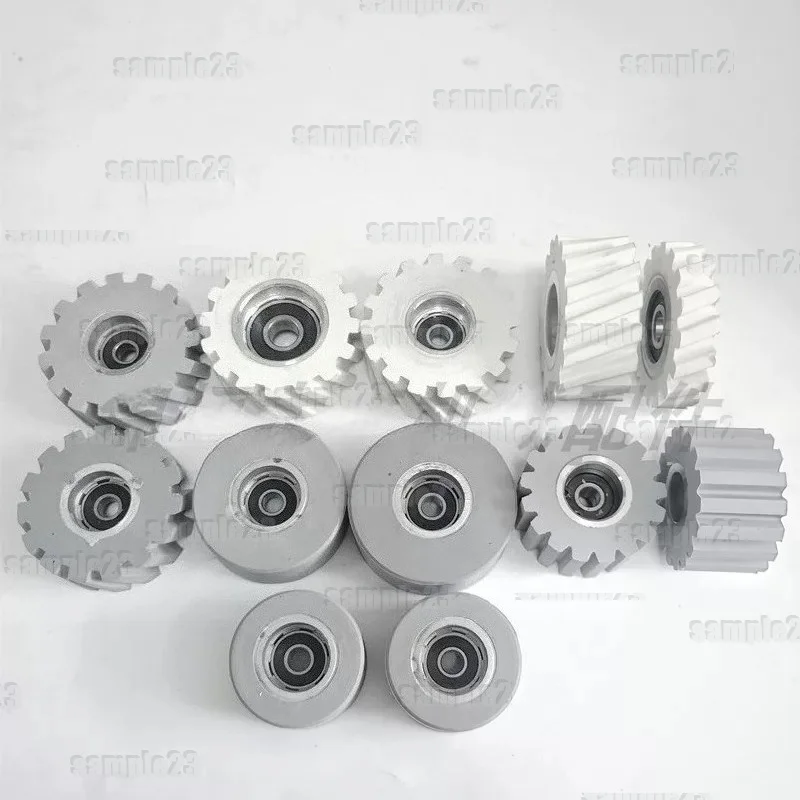 2pcs Edge Banding Machine Accessories, Edge Banding Machine Conveyor Pressure Roller, Feed Roller, Glue Roller, Pressing Roller