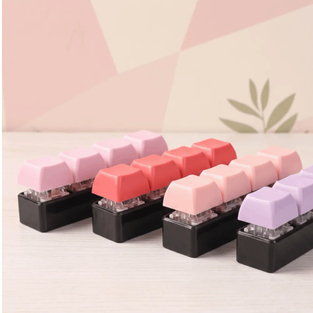 4 Keys Keycap Fidget Keychain Finger Button Fingertip Pressure Keyboard Clicker Keychain Calming Click Keyboard Cube Keychain