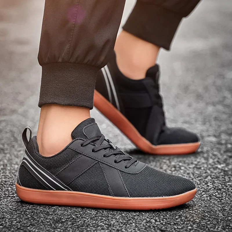

Luxury Designer Casual Shoes with Wide Toe Mesh and Thick Sole Men's Sports Shoes 2025 Women's Fashion Trend Fitness Shoes