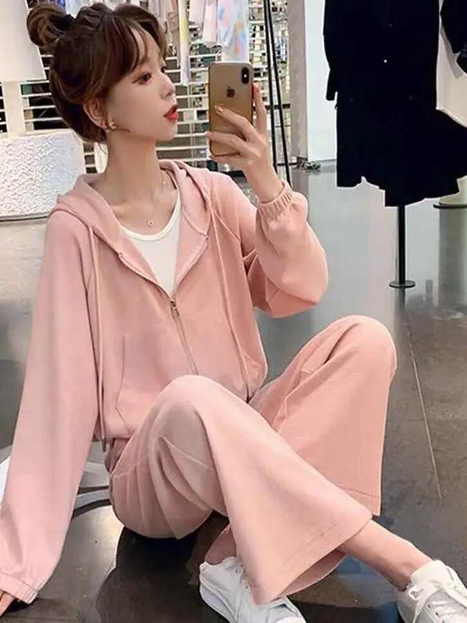 

Комплект женской повседневной спортивной одежды для ранней осени и зимы: худи в корейском стиле с длинным рукавом и брюки с высокой талией на молнии, свободный крой, две части