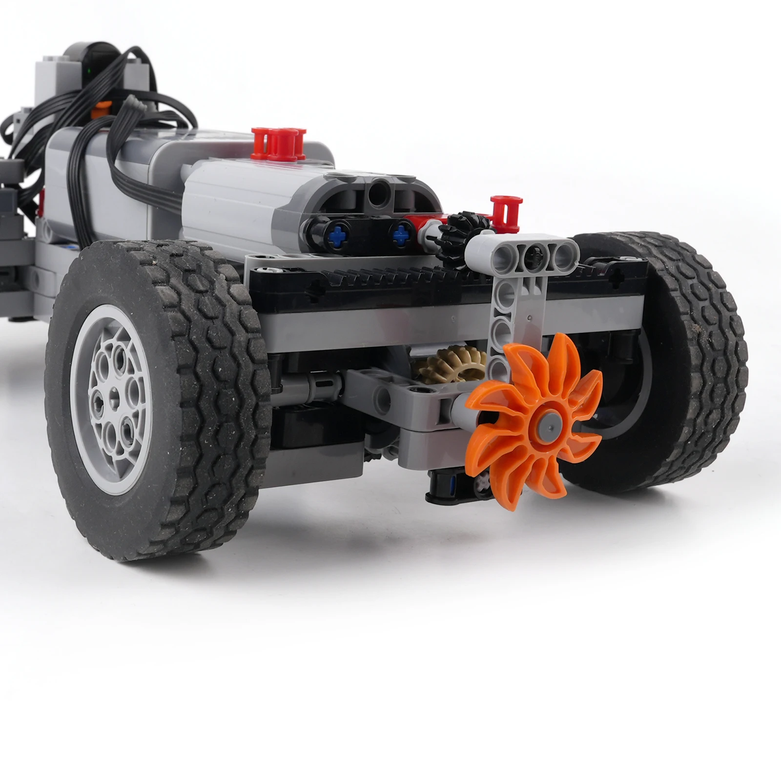 2/4/8PCS Tires+Wheels 62.4*20mm/75.1x28mm MOC Building Blocks for Technical Car Modified Bricks DIY Assembled Model Toy Kid Gift