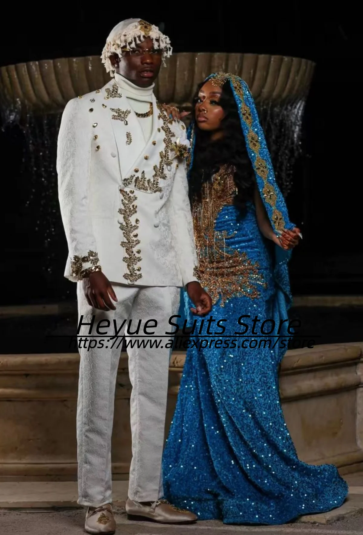 

Customized Fashion Men Suits Gorgeous Crystal Embroidery Peak Lapel Groom Wedding Tuxeods2Pcs Sets Male Prom Blazers Ropa Hombre