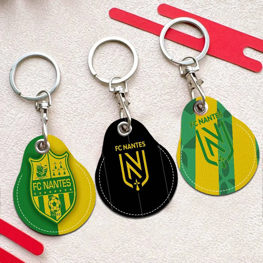 F-FC N-Nante الإبداعية الكرتون نمط بطاقة الوصول الحساسة واقية كم المفاتيح قلادة الزخرفية الموضة