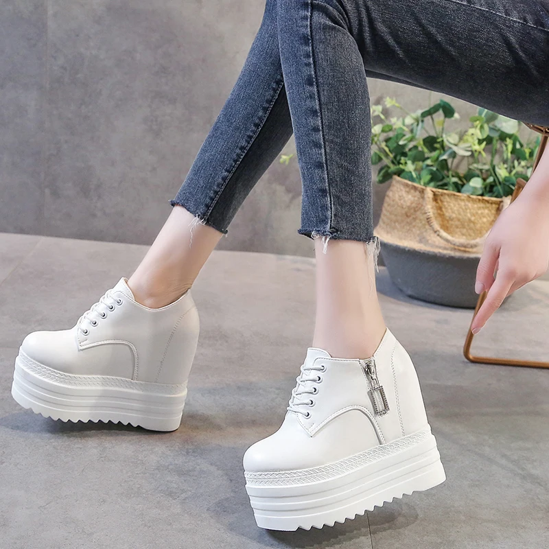 Korean Shoes Casual Female Sneakers Clogs Platform Dress Flats Women Increas Height 2024 Creepers New Fashion Wedges Increased I