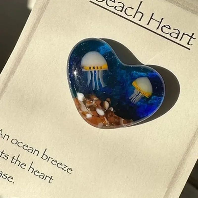 Glass Beach Pocket Heart Natural Heart Sea Fused Handmade Ocean Glass Heart Ornament Mini Cute Beach Decorative