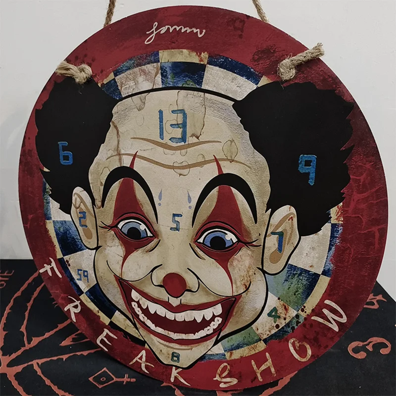 Placa de dardo estilo cômico, placa de parede de madeira, gótico escuro, ornamento de quarto, decoração de casa, dia das bruxas, não profissional