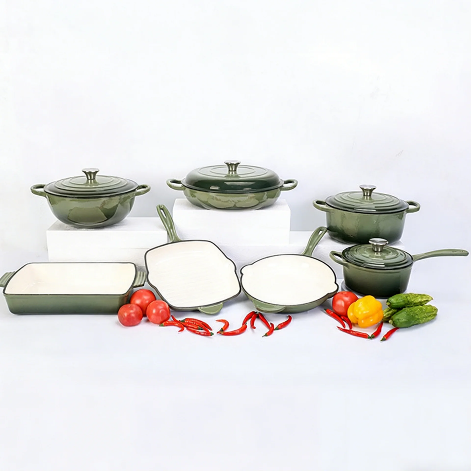Wholesale Multicolor Enamel Cooking Pot Set 11 Piece Cast Iron Cookware Set Induction Casserole With Lid Heavy Kitchen
