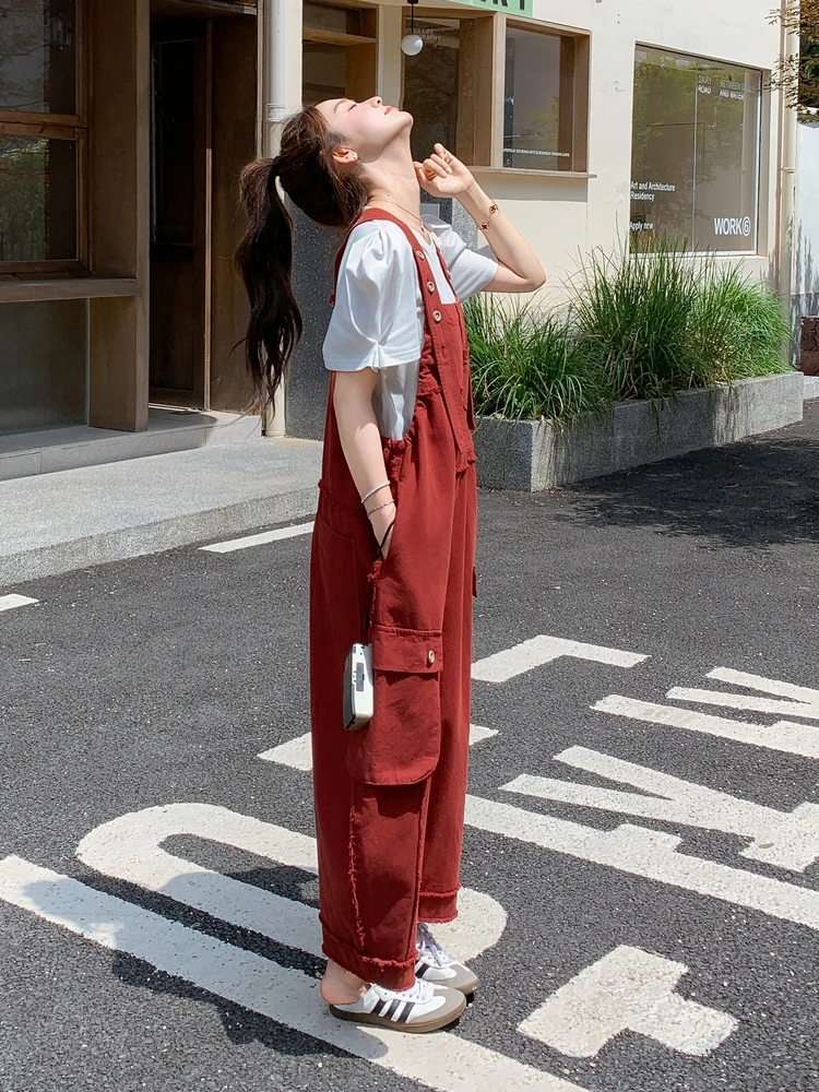 

Red Retro Frayed Overalls Women's Summer 2025 New Small Design Sense Knife Pants High Waist Long Pants Straight Cut