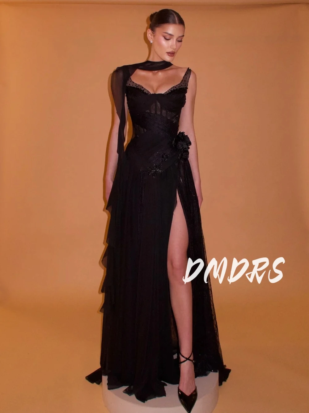 

Black Sheer Flowers Sexy High Slit Evening Dress Pleated Delicate Sleeveless Glitter A Line Prom Gown With Scarf Customized
