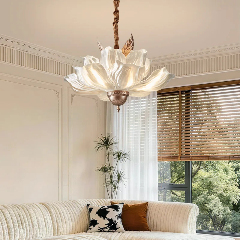 Acrylic Petal Pendant Light Retro Japanese Style Creative Romantic Restaurant Lights Antique Simple Pendant Lamp for Living Room