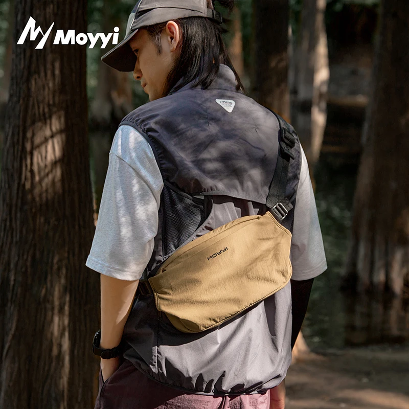 

MOYYI Men's One Shoulder Backpack Waterproof Sport Travel Sling Bag Stylish 7.9 inch iPad Crossbody Bag With Multiple Pockets