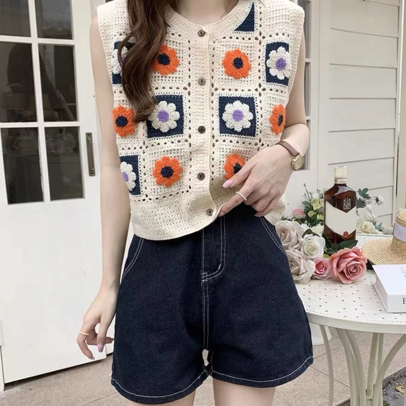 

Sweet Waistcoats Hollow Tops Summer Floral Embroidery Sleeveless Crop Tops Casual Crochet French Style for Women Girl