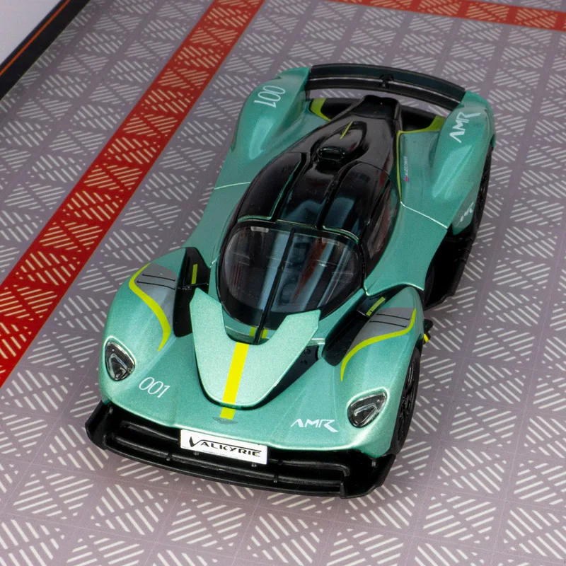 

1:32 Aston Martin Valkyrie, модель гоночного автомобиля из сплава, коллекция украшений для автомобиля, акустооптический детский игрушечный автомобиль воина, подарок