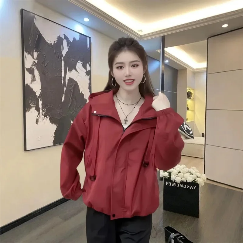 الراقية سترة واقية غربية سترة امرأة جديدة ربيع الخريف 2025 معطف مقنع موضة الكورية ملابس خارجية فضفاضة الإناث ملابس علوية