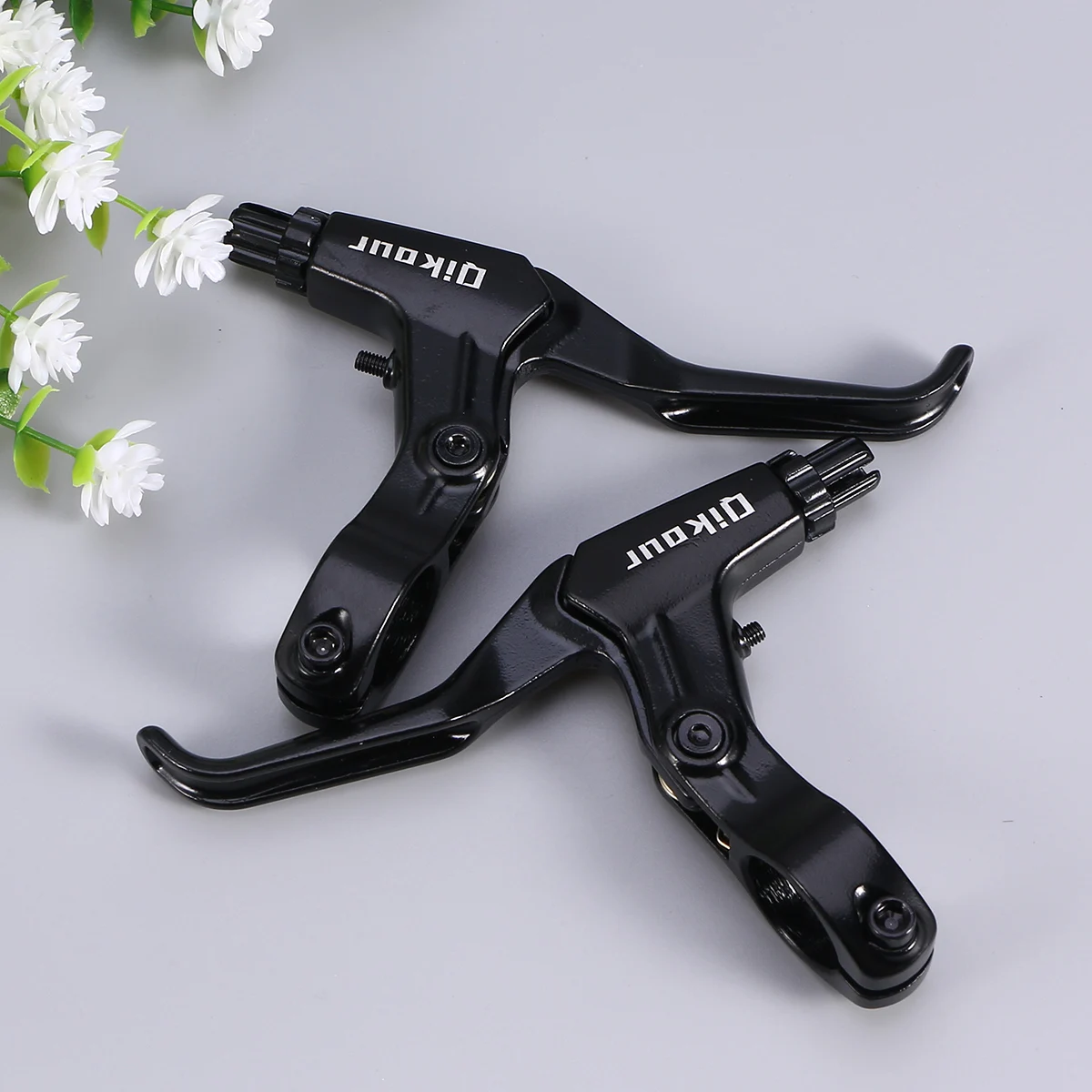 

Universal Bike Brake Lever Lightweight Ergonomic Aluminum Hand Brake for Safety Emergency Use Durable Premium Large Grip Area
