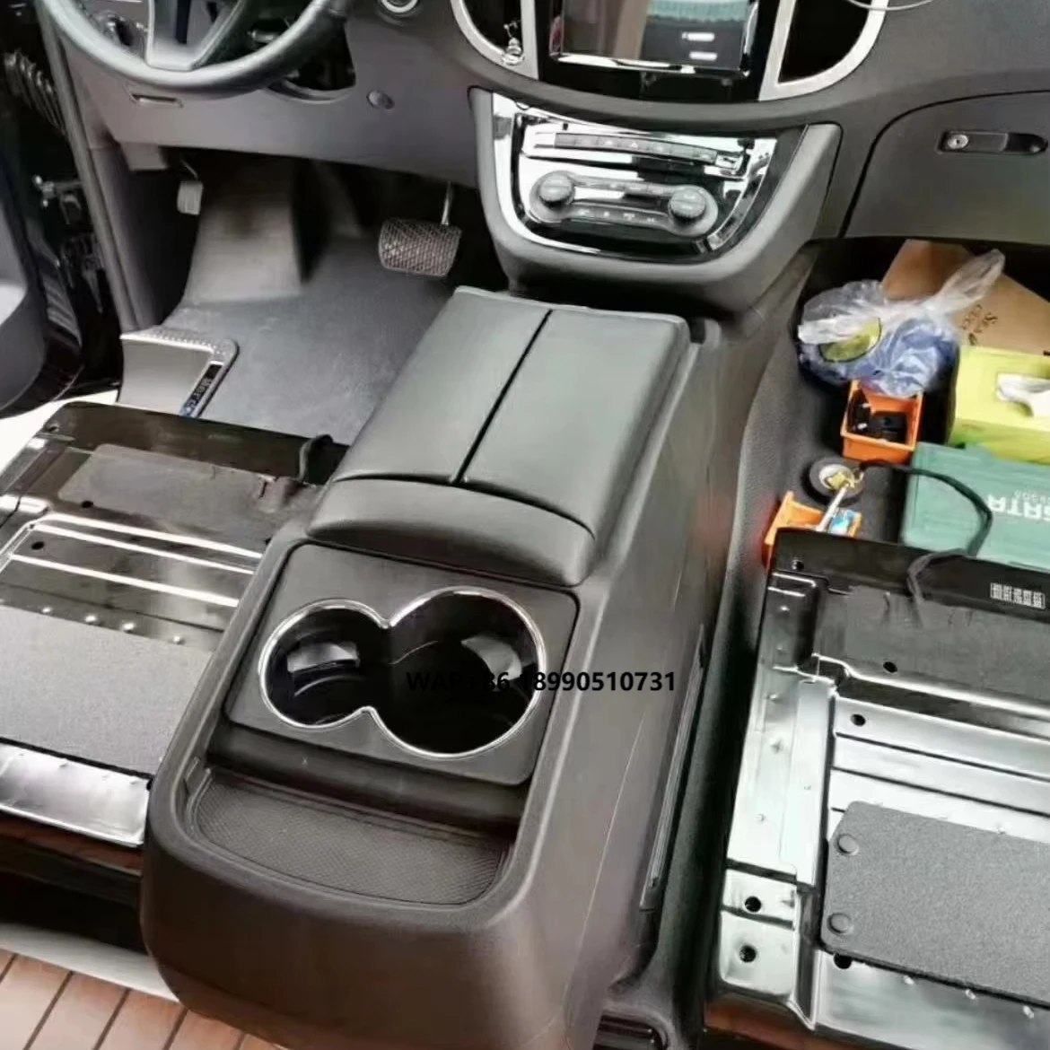 صندوق تخزين مسند الذراع لوحدة التحكم المركزية للسيارة الفاخرة مع مبرد الثلاجة لـ V260 W447 Vclass Vito #1