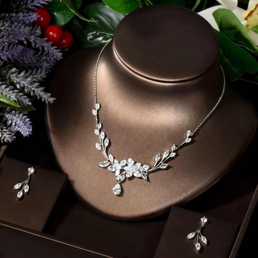 HIBRIDE Elegant  AAA Cubic Zirconia Leaf Water Drop Jewelry Sets for Women Necklace and Earring Set bruids sieraden set N-1261