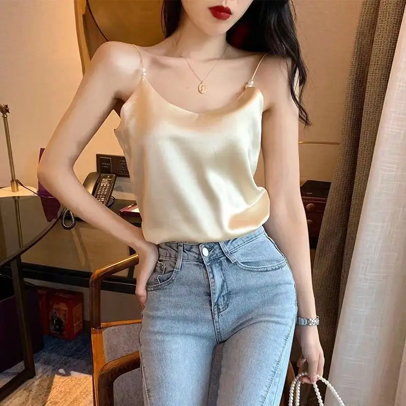 New Tank Top Pearl Halter Crop Tops Women Summer Satin Silk Camis Backless Camisole Fashion Tube Tee Female Sexy Sleeveless Vest