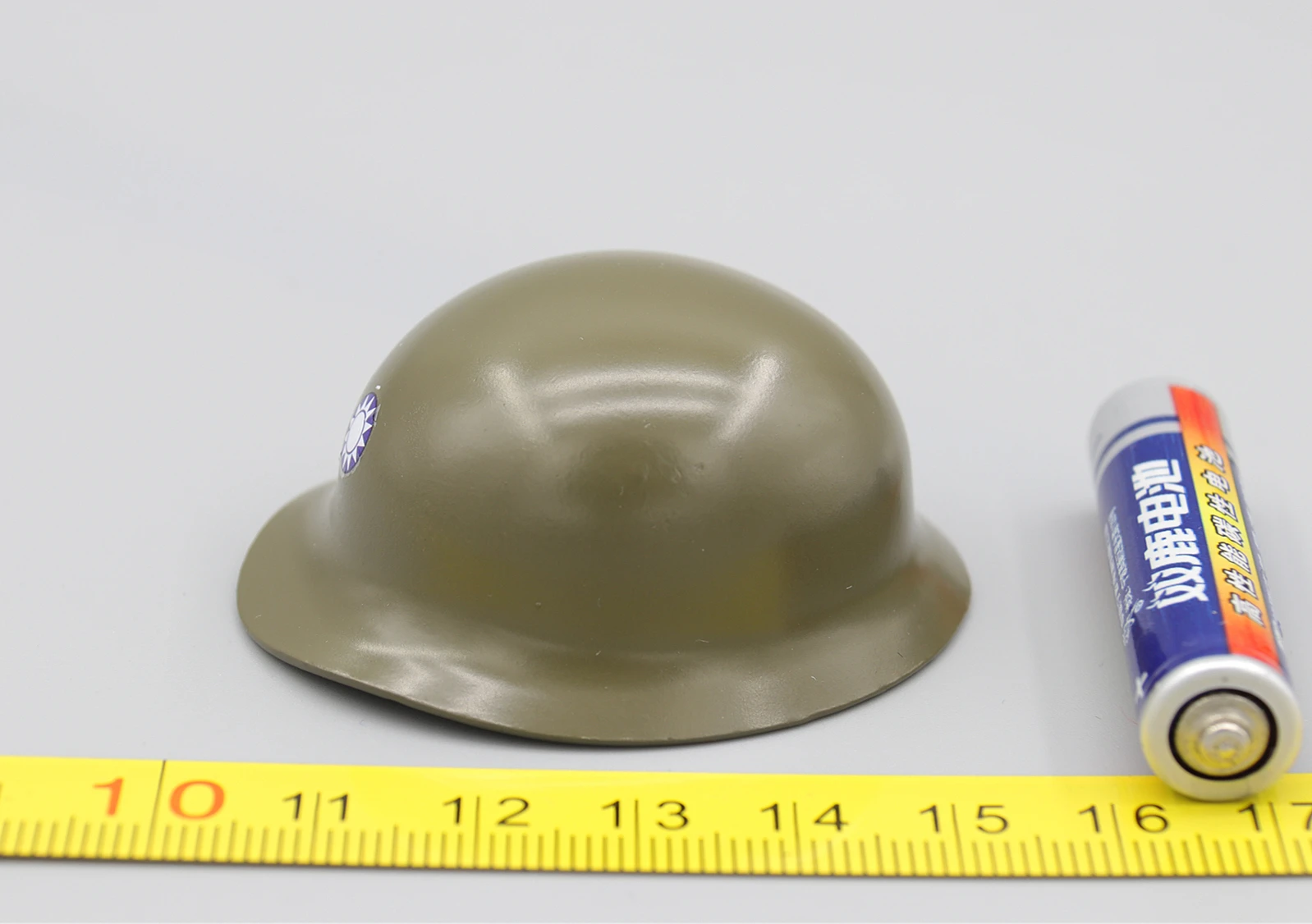 QOM-1029 1/6 Soldier Metal Helmet Model for 12 '' 19th Route Army 61st Division